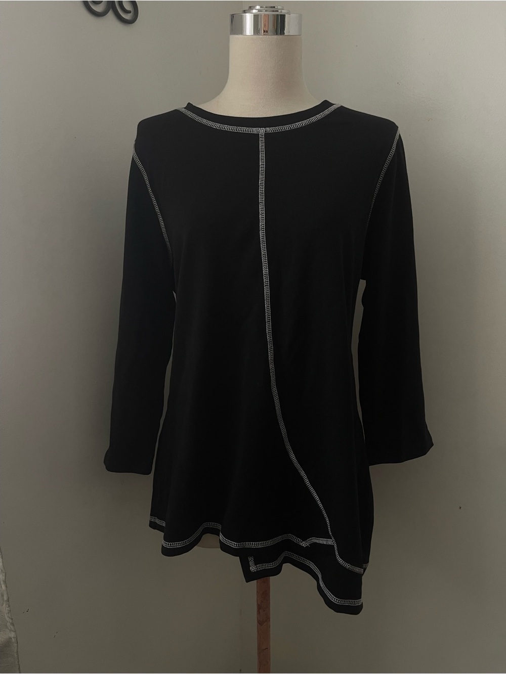 Black Long-Sleeve Tunic with Contrast Stitching